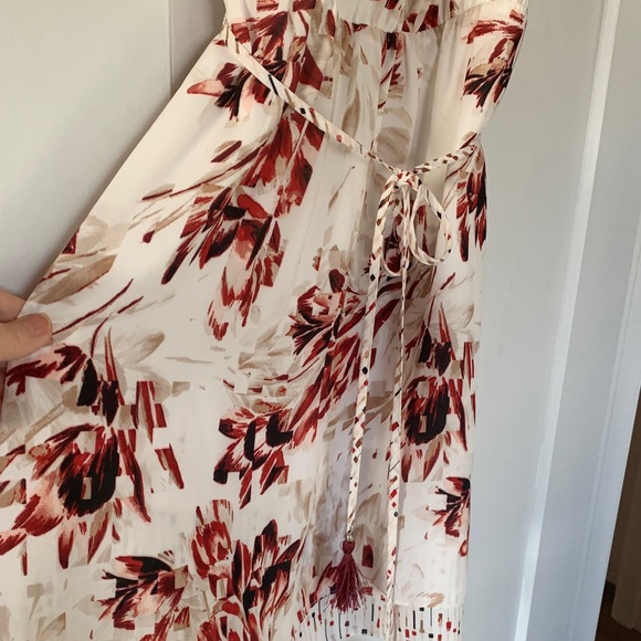 White House Black Market Red Floral Midi Dress - Picture 4 of 4